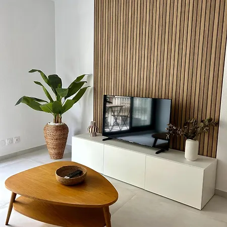 Apartment Carre D'or - Private Garage *